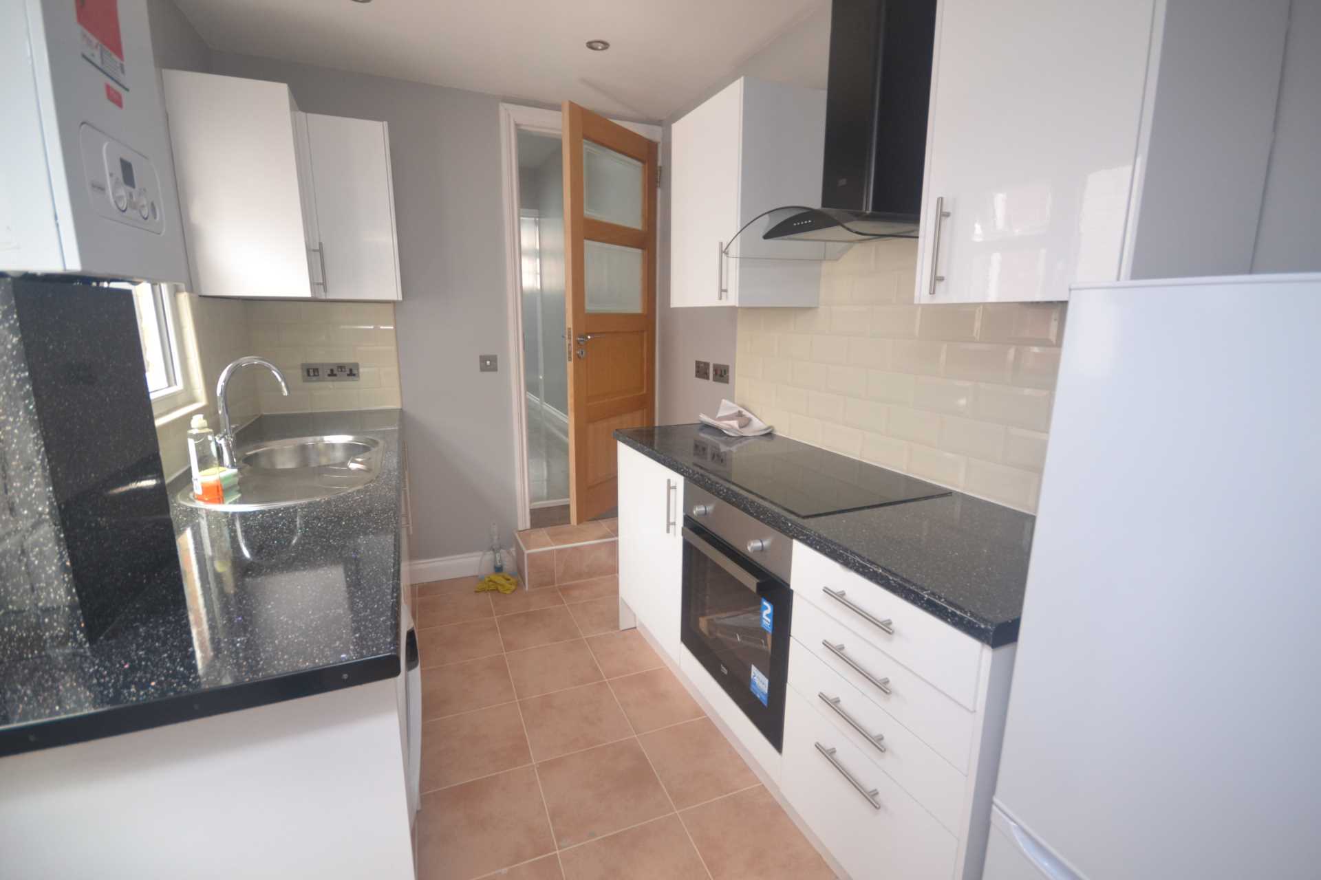 Foxhill Road, Reading, Image 1