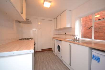Blenheim Road, Reading, Image 2
