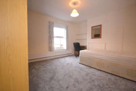 Blenheim Road, Reading, Image 4