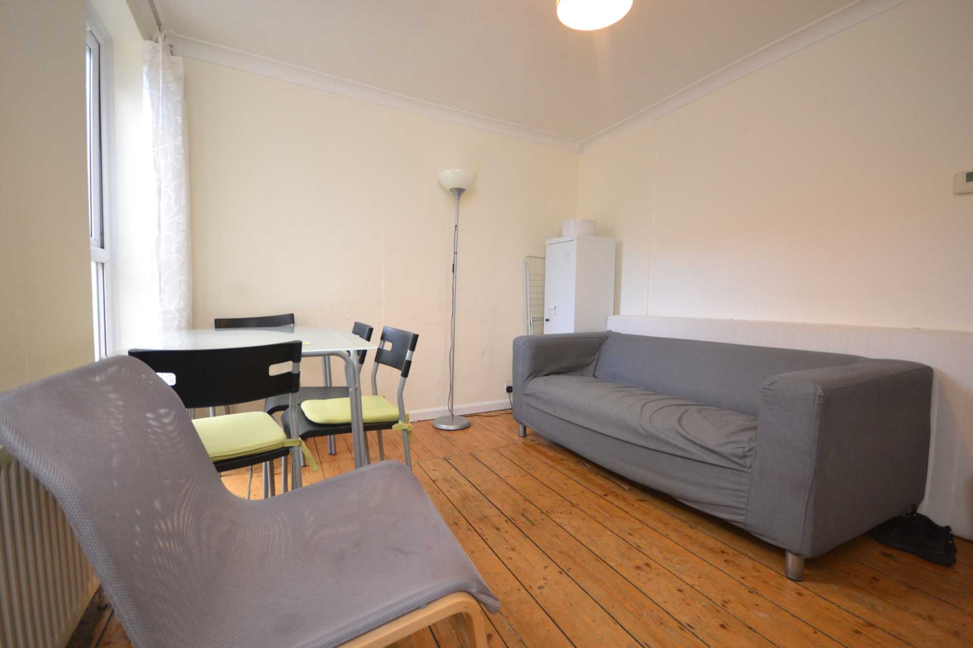 Foxhill Road, Reading, Image 4