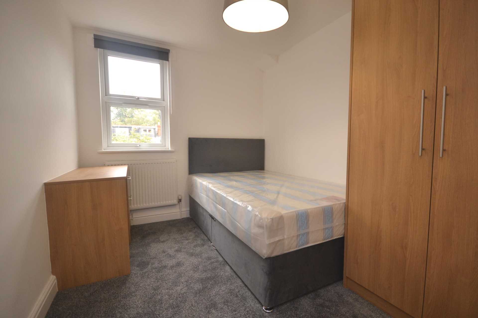 Grange Avenue, Reading, Image 8