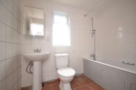 Grange Avenue, Reading, Image 12