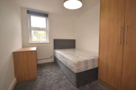 Grange Avenue, Reading, Image 8