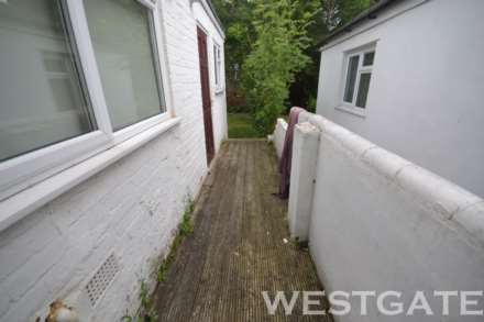 Blenheim Gardens, Reading, Image 6