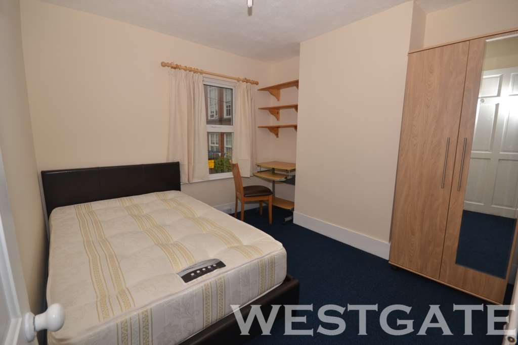 Blenheim Gardens, Reading, Image 3