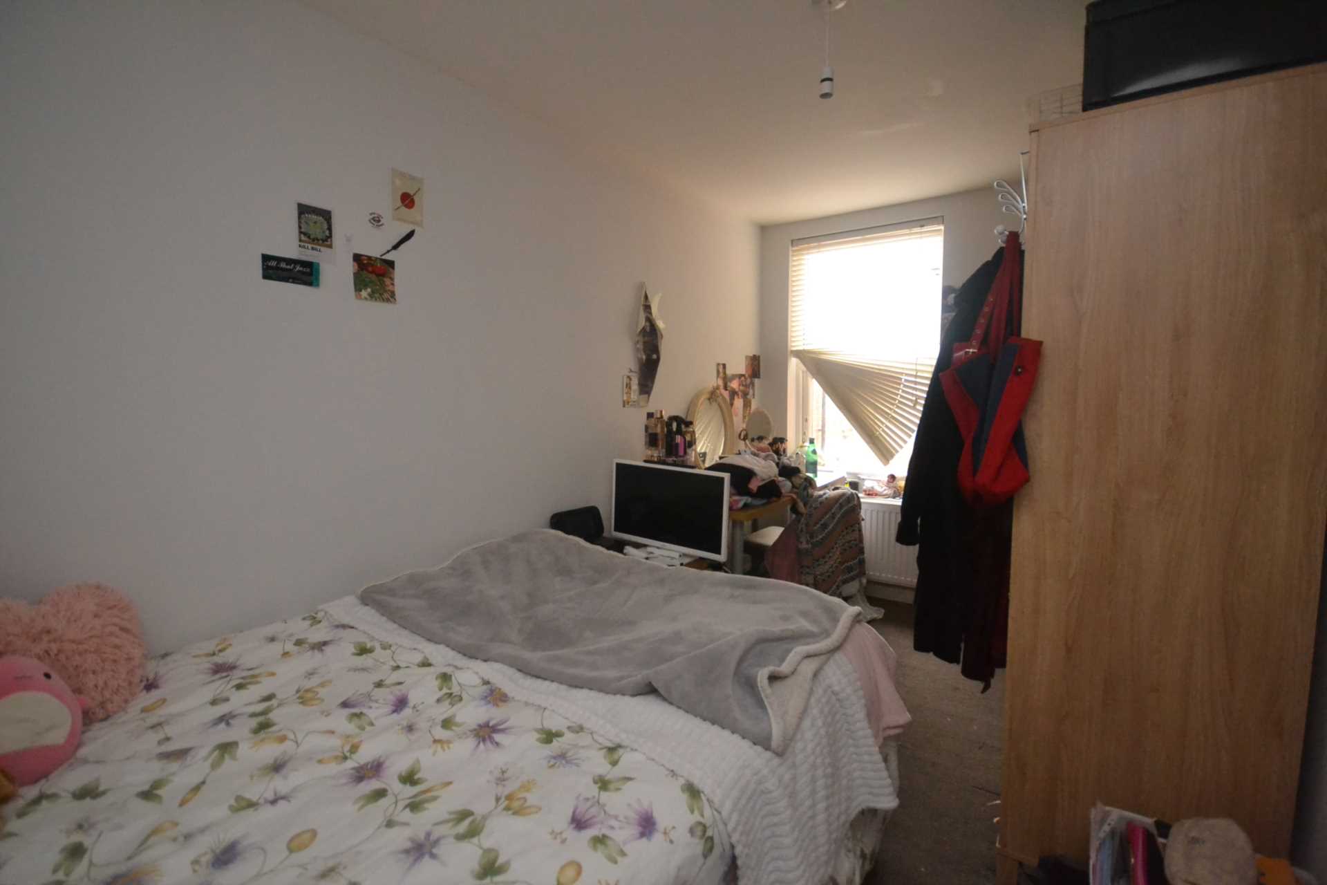 Pitcroft Avenue, Reading, Image 8