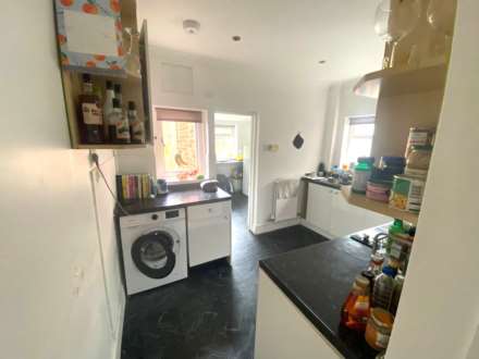 Cholmeley Road, Reading, Image 2