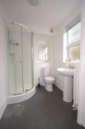 Kings Road, Reading, Image 5