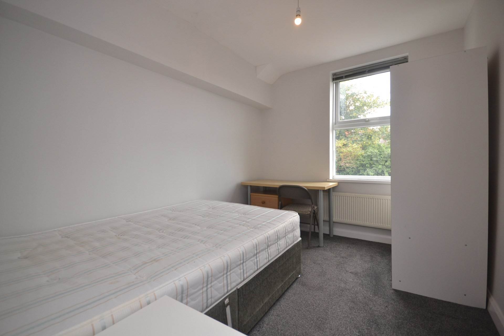 Bishops Road, Reading, Image 9