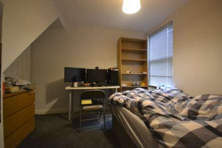 Grange Avenue, Reading, Image 7