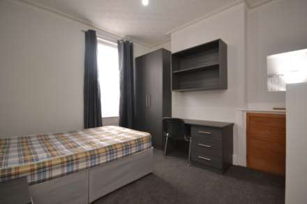 Erleigh Road, Reading, Image 1