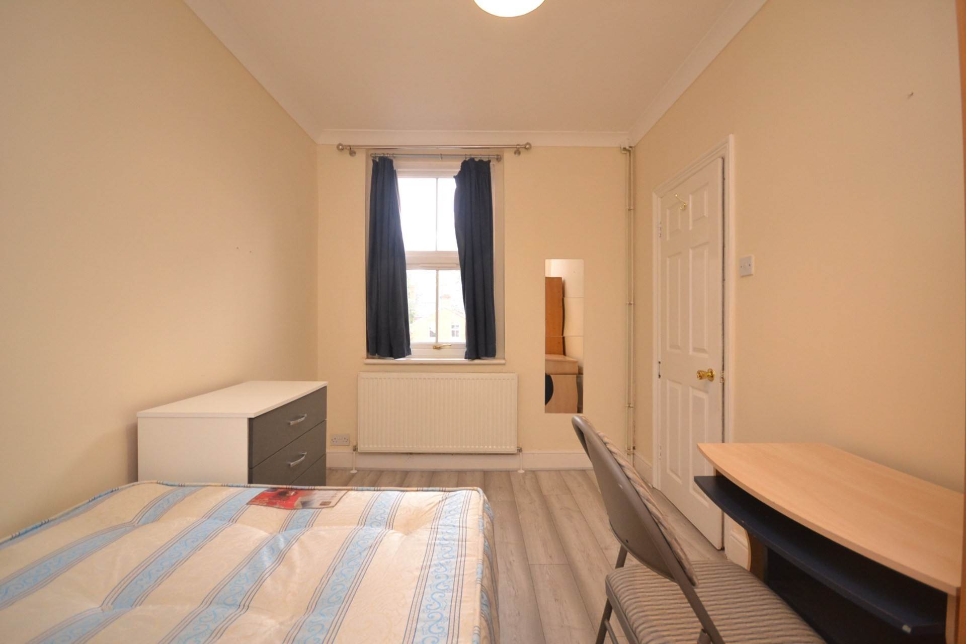 Grange Avenue, University Area, Image 10