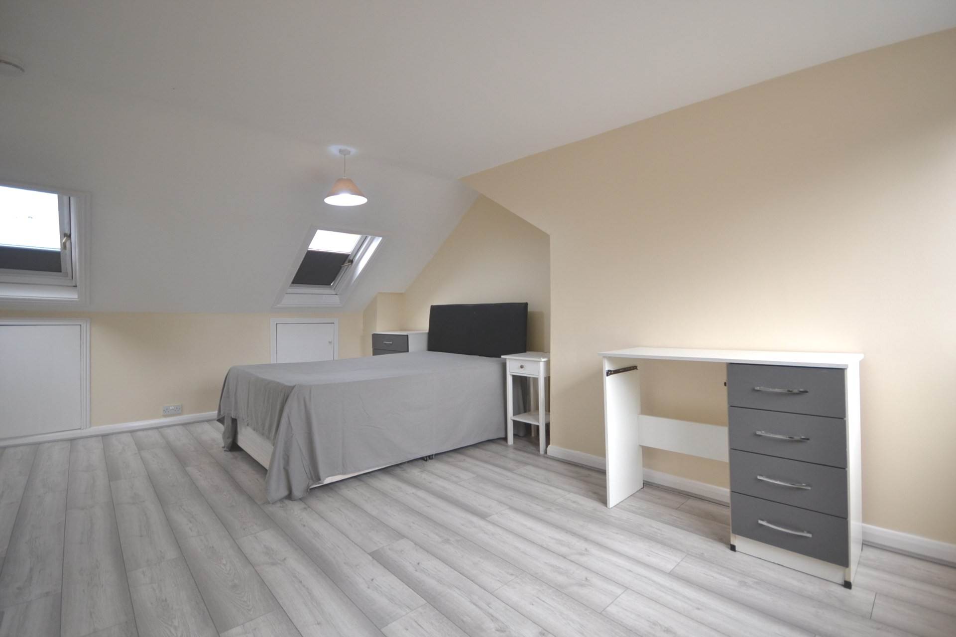 Grange Avenue, University Area, Image 4