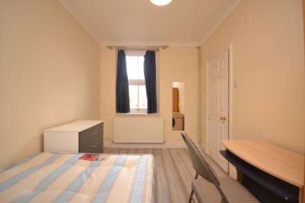 Grange Avenue, University Area, Image 10