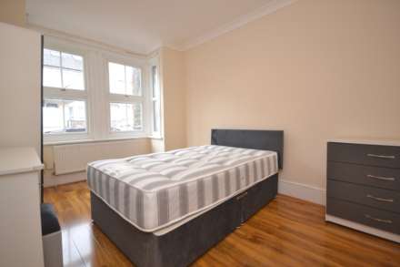 Grange Avenue, University Area, Image 14