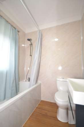 Grange Avenue, University Area, Image 15