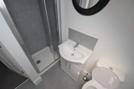 Donnington Road, Reading, Image 10