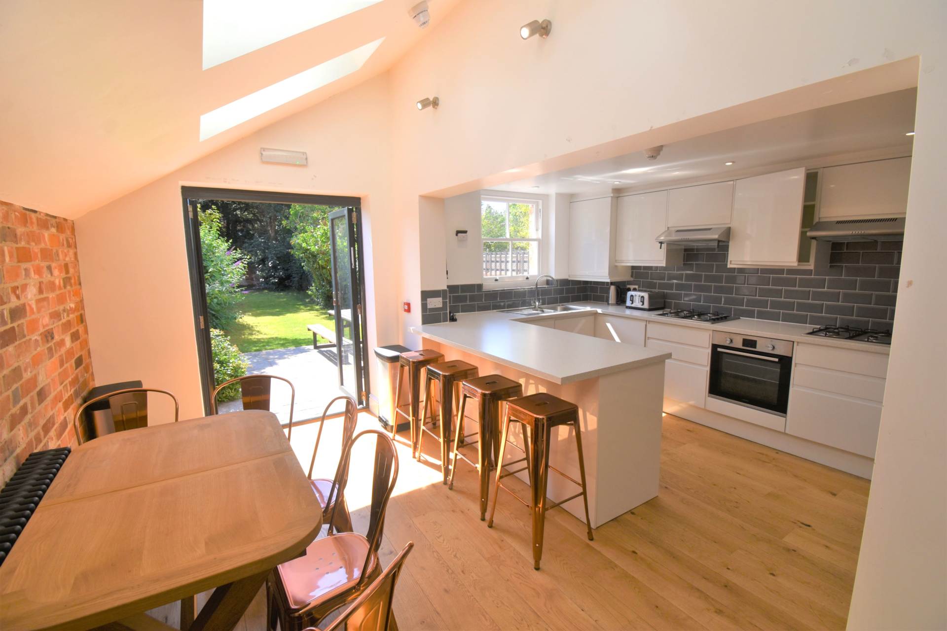 Donnington Road, Reading, Image 1