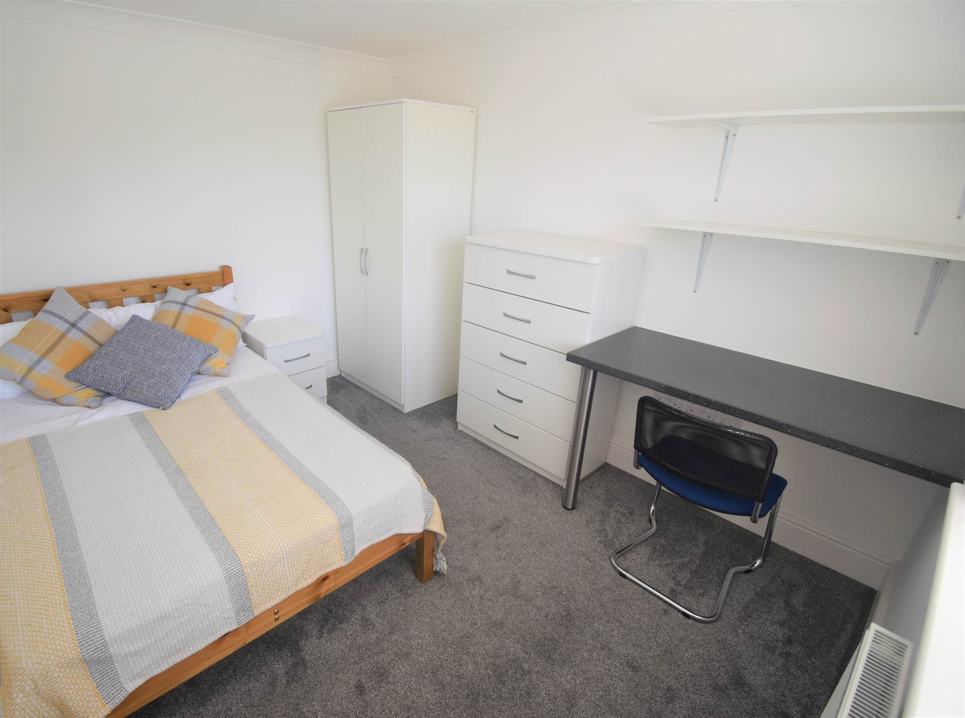 Donnington Road, Reading, Image 5