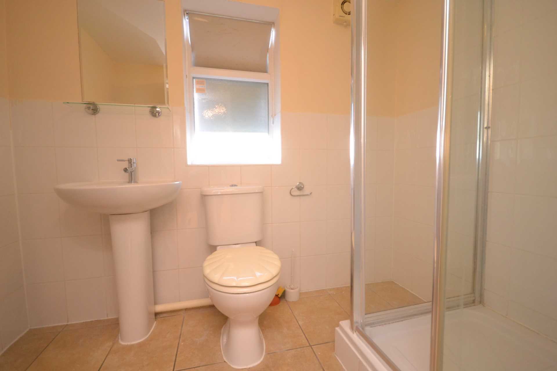 Grange Avenue, University Area, Image 11