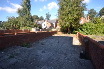 Grange Avenue, University Area, Image 12