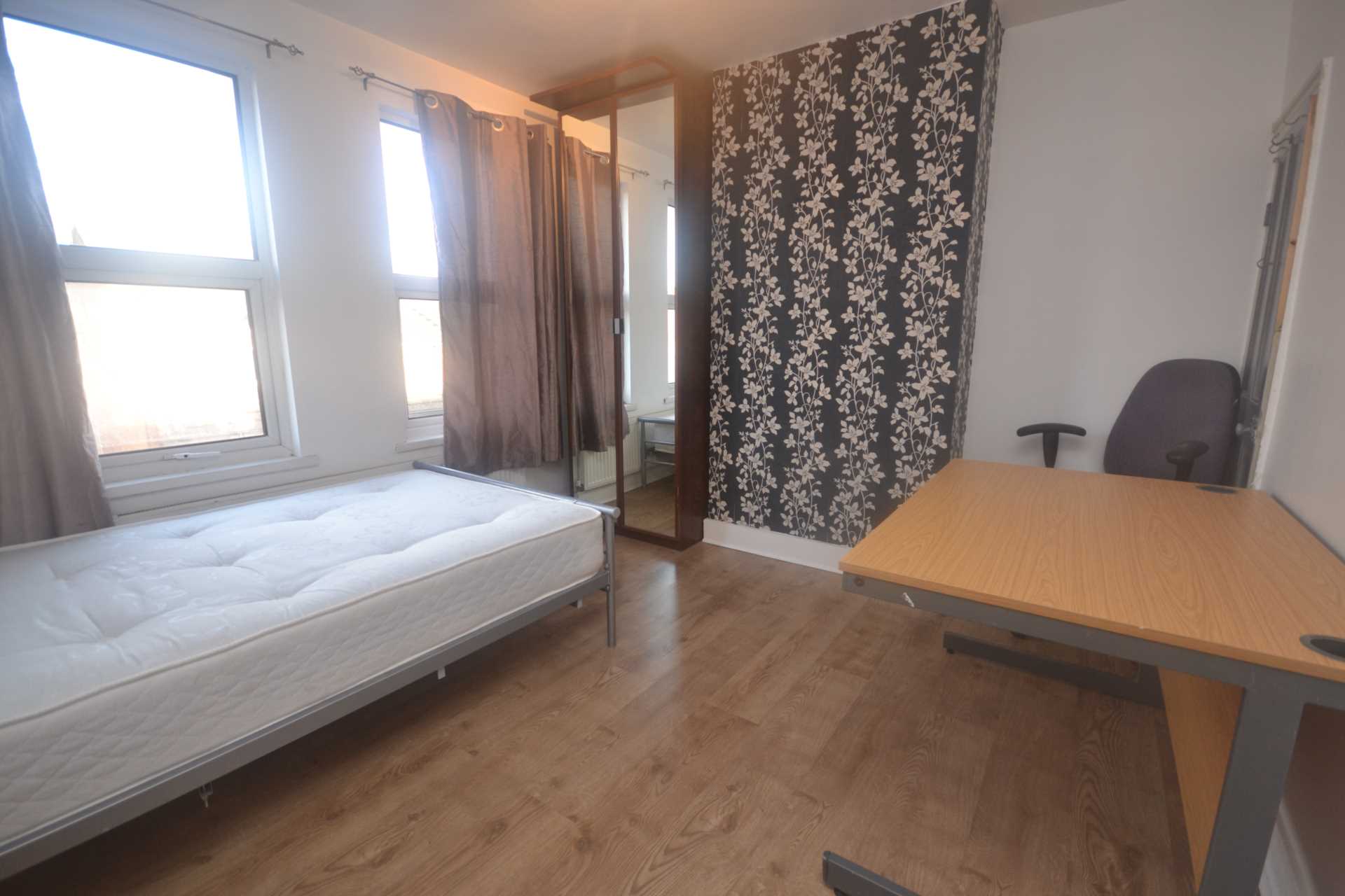 Amherst Road, University Area, Image 5