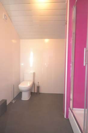 Amherst Road, University Area, Image 9