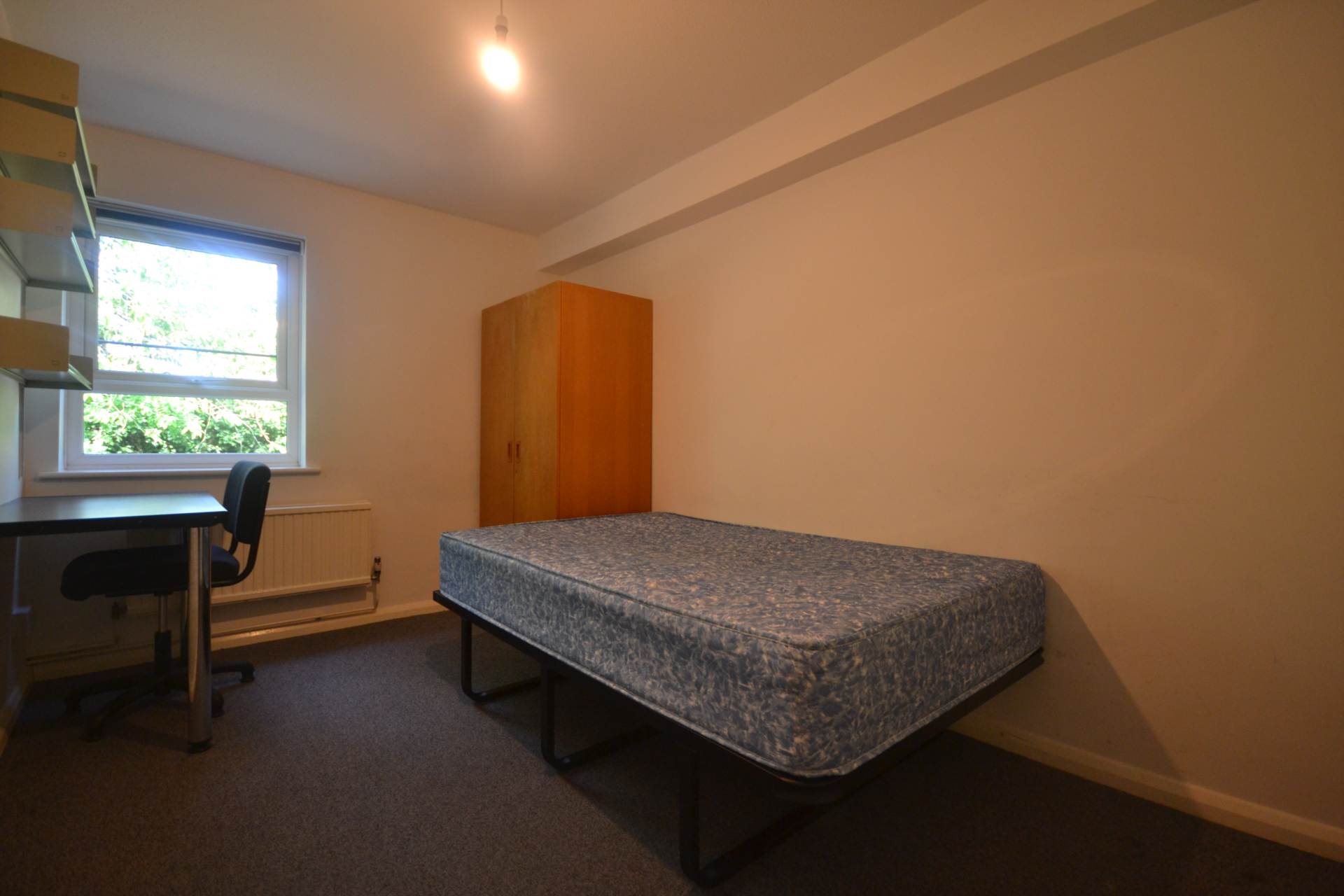 Allcroft Road, Reading, Image 1