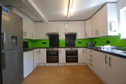 Allcroft Road, Reading, Image 2