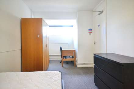 Property For Rent Allcroft Road, Reading