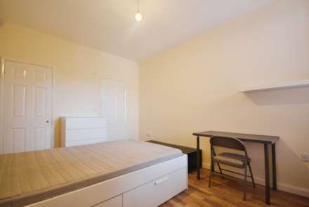 College Road, Reading, Image 1