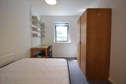Allcroft Road, Reading, Image 1