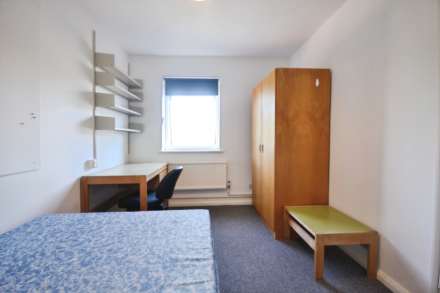 Property For Rent Allcroft Road, Reading