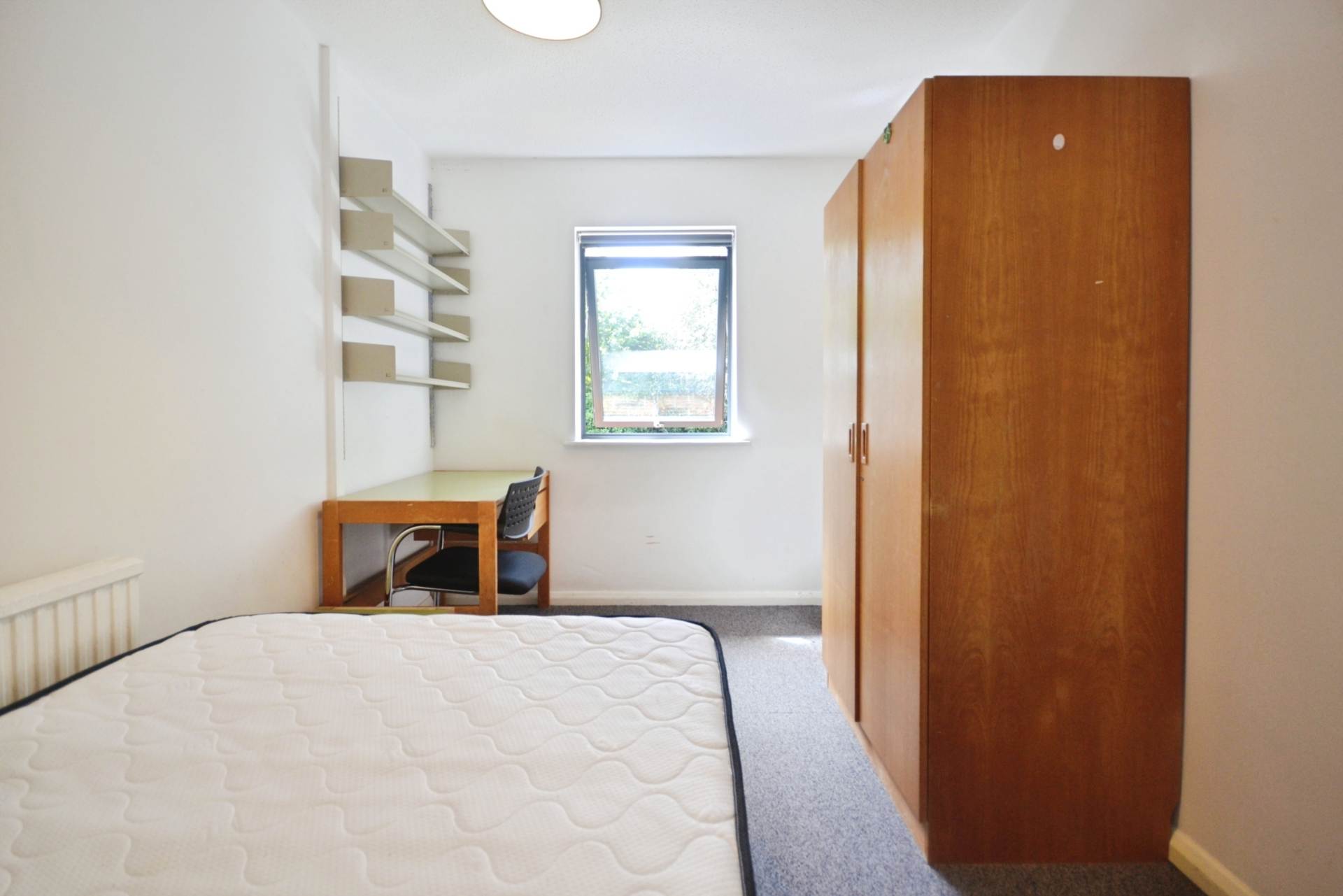 Allcroft Road, Reading, Image 1