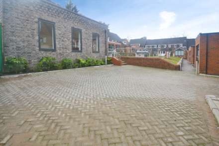 Allcroft Road, Reading, Image 11