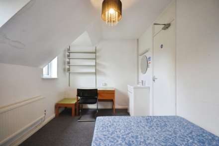 Allcroft Road, Reading, Image 4