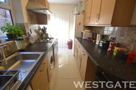 Foxhill Road, Reading, Image 1