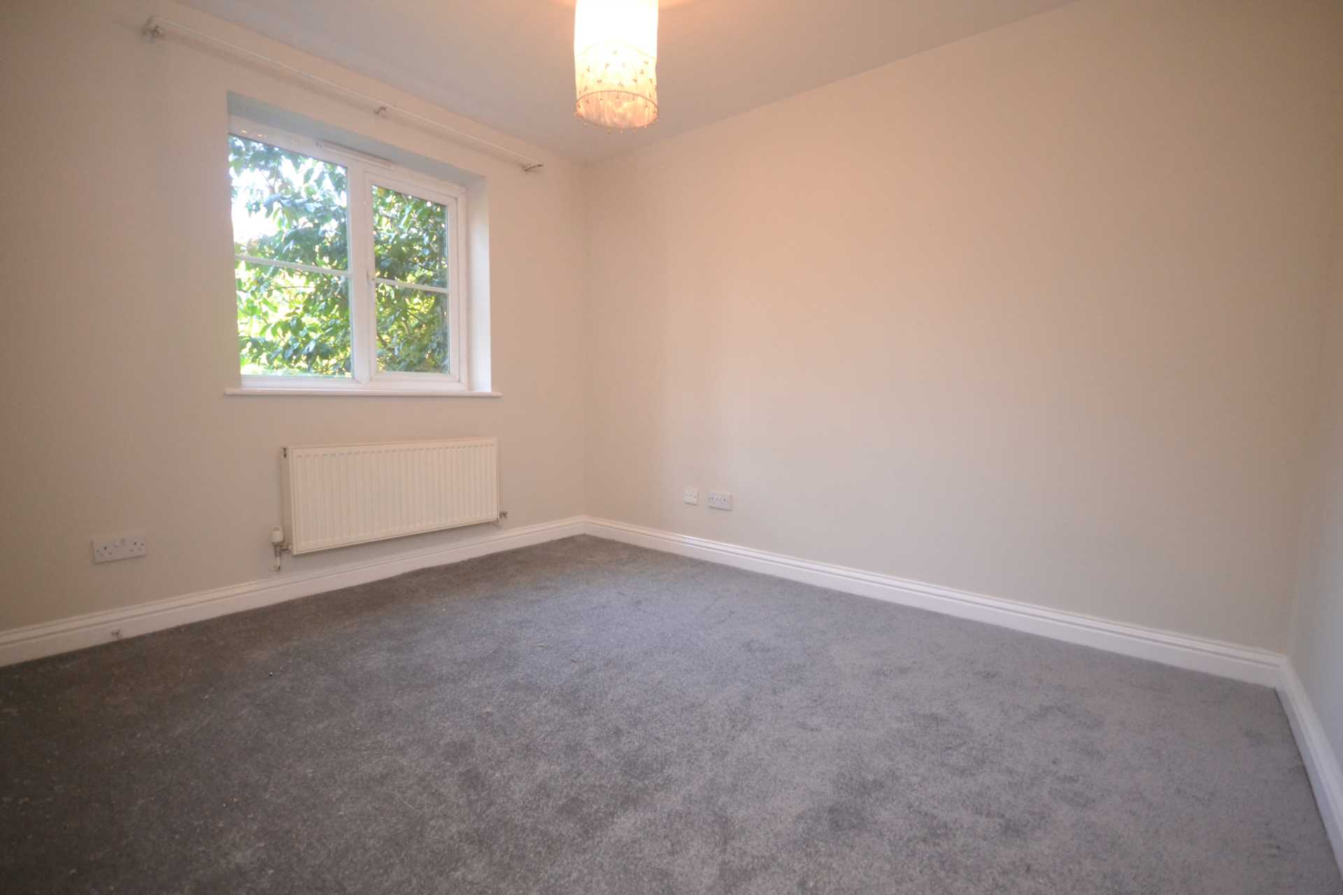 Erleigh Road, Reading, Image 4