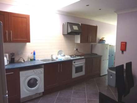 Grange Avenue, University Area