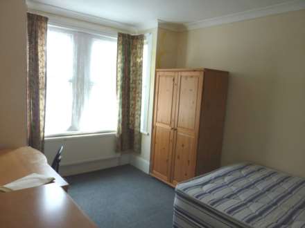 Grange Avenue, University Area, Image 3