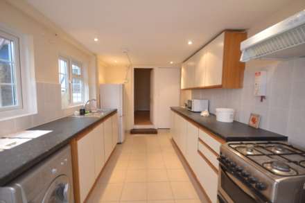 Blenheim Road, Town, Image 1