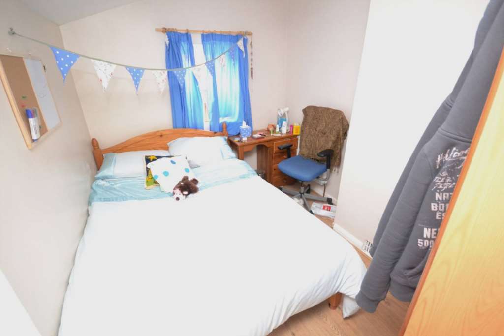 Donnington Gardens, Erleigh Road, Image 4