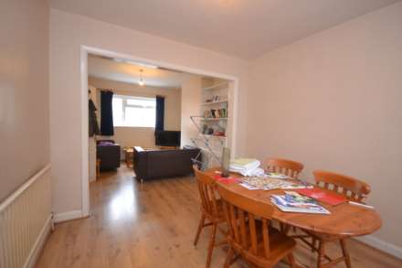 Donnington Gardens, Erleigh Road