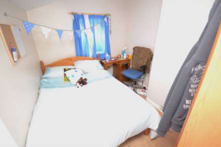Donnington Gardens, Erleigh Road, Image 4