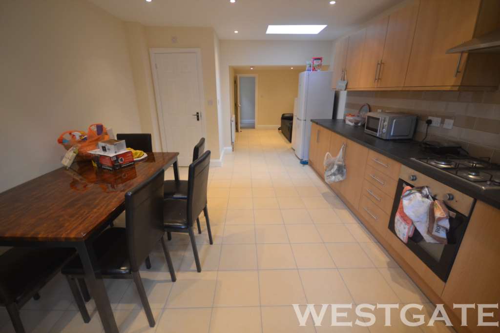 De Beauvoir Road, Reading, Image 1
