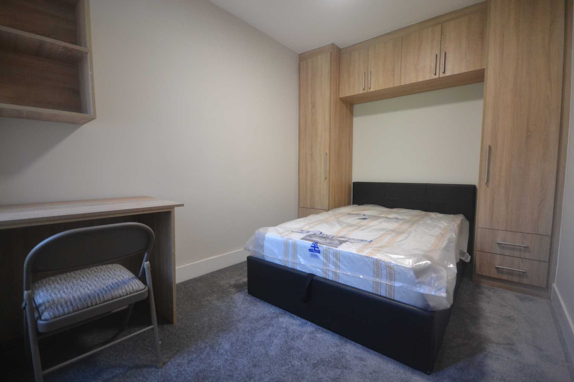 Grange Avenue, University Area, Image 11