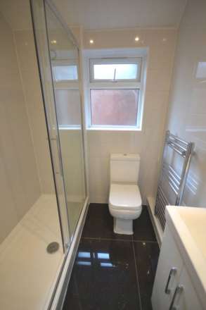 Grange Avenue, University Area, Image 15