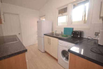 Cardigan Road, University Area, Image 2