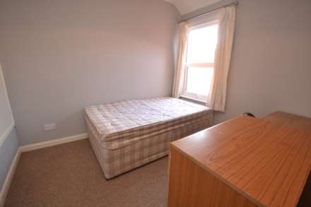 Pitcroft Avenue, University Area, Image 5