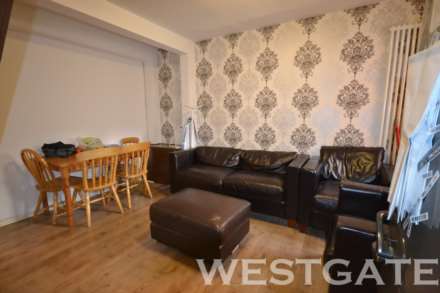 Pitcroft Avenue, University Area, Image 4